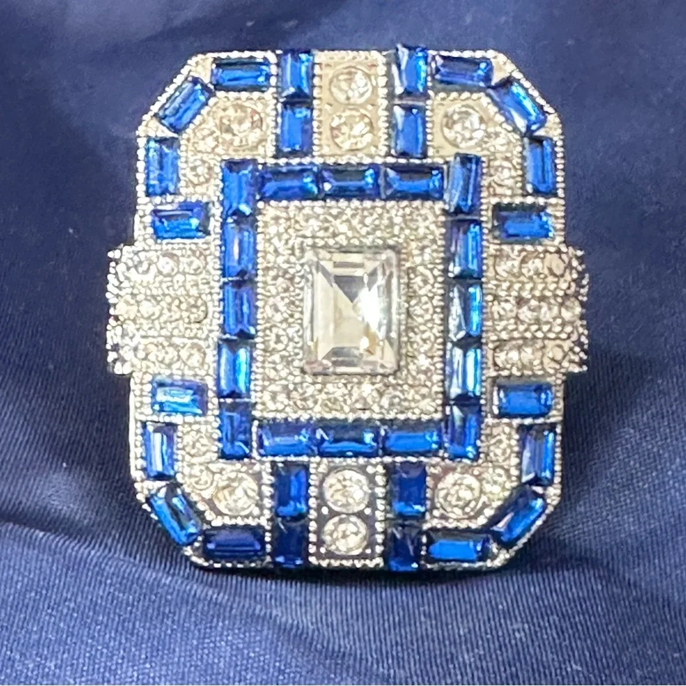 Silver tone and blue sapphire ring - Picture 5 of 7